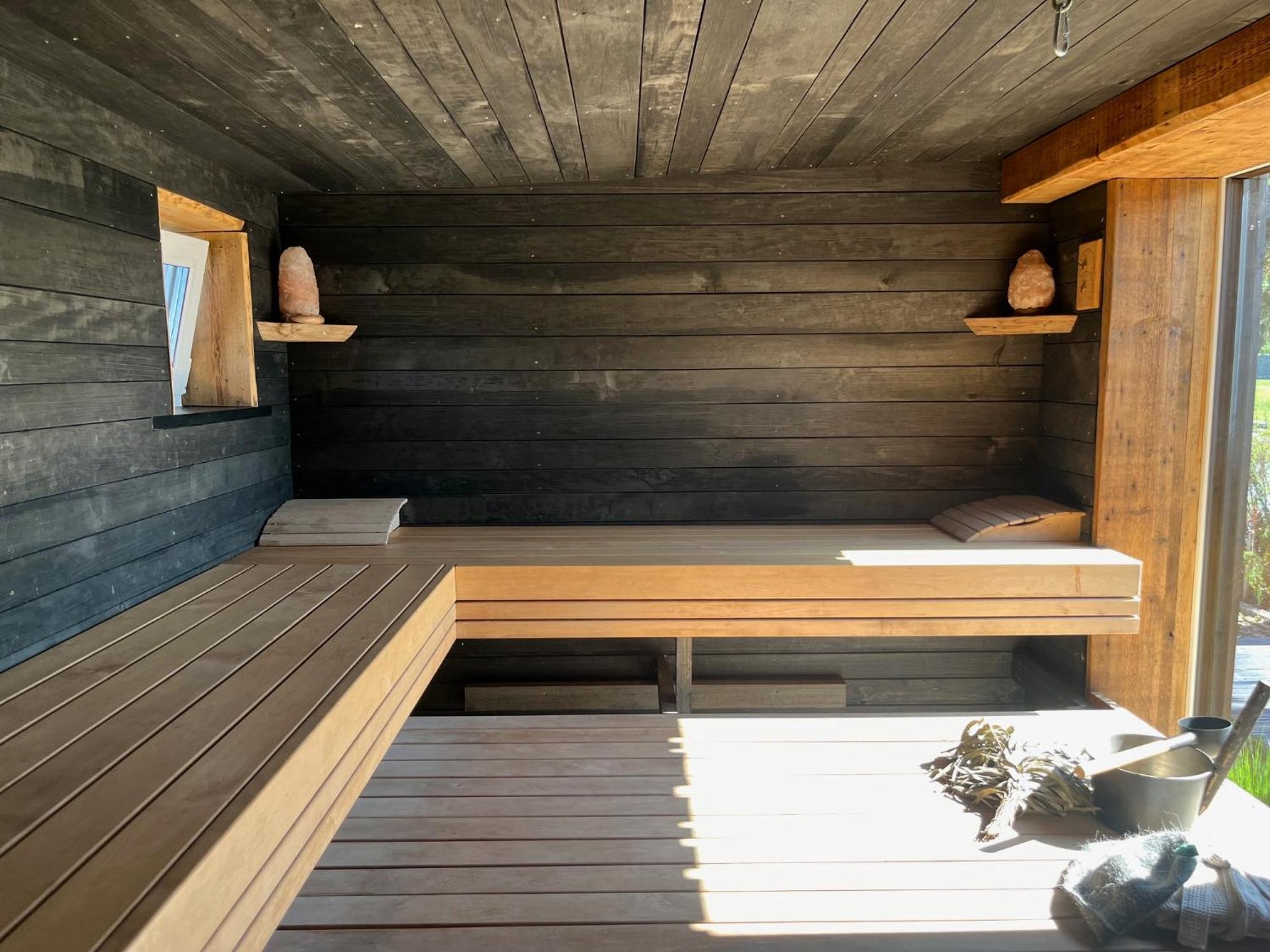 Black House- Garden Sauna * Tinuzi