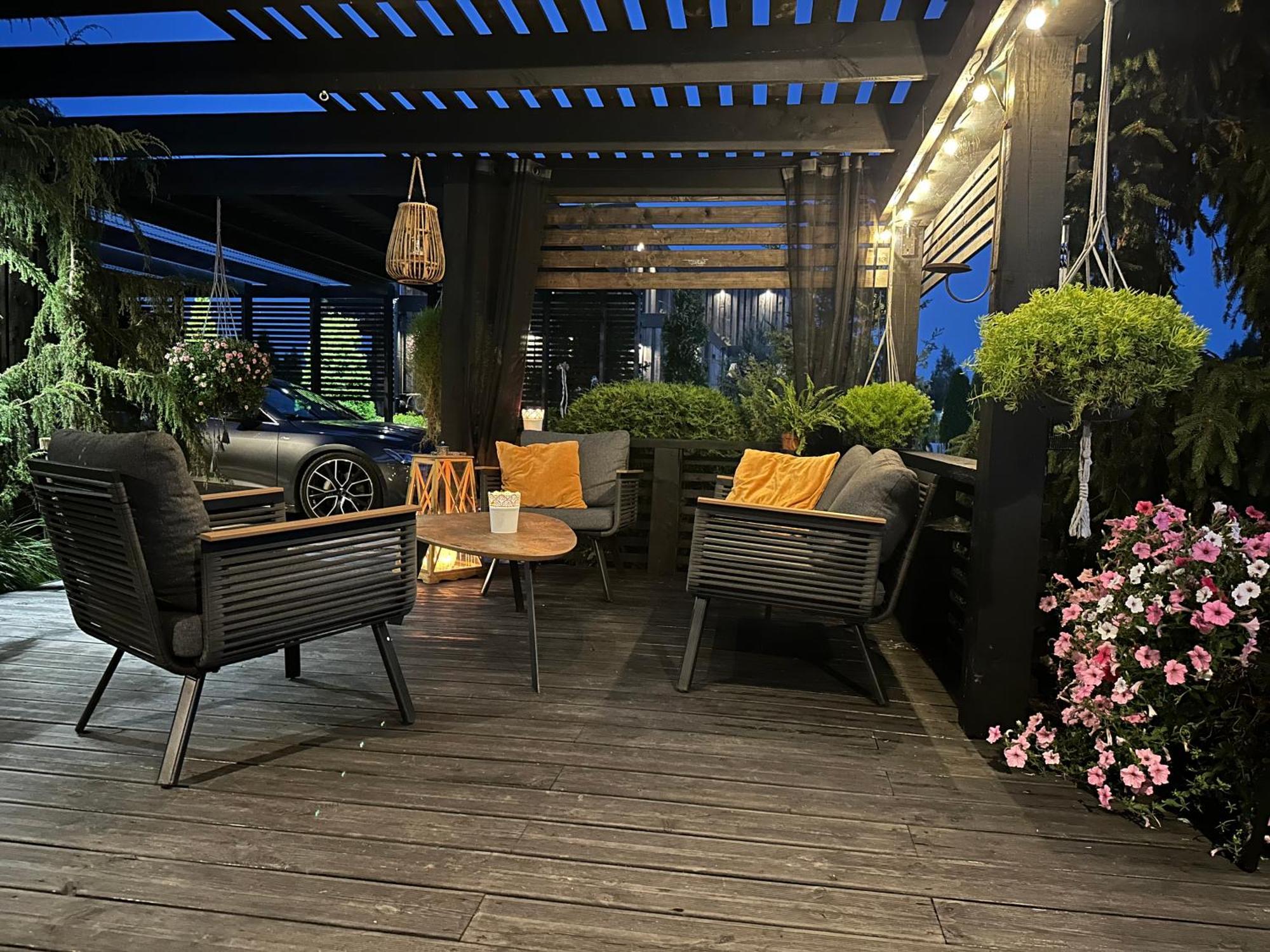 Black House- Garden Sauna